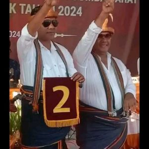 Pasangan Calon Nomor Urut 2: Fransiskus Marthin Adi Lalo, S.Sos dan Yeremia Tanggu, S.Sos – Paket Rakyat Siap Goncang Debat Kandidat Perdana 25 Oktober 2024 di KPUD Sumba Barat Daya.